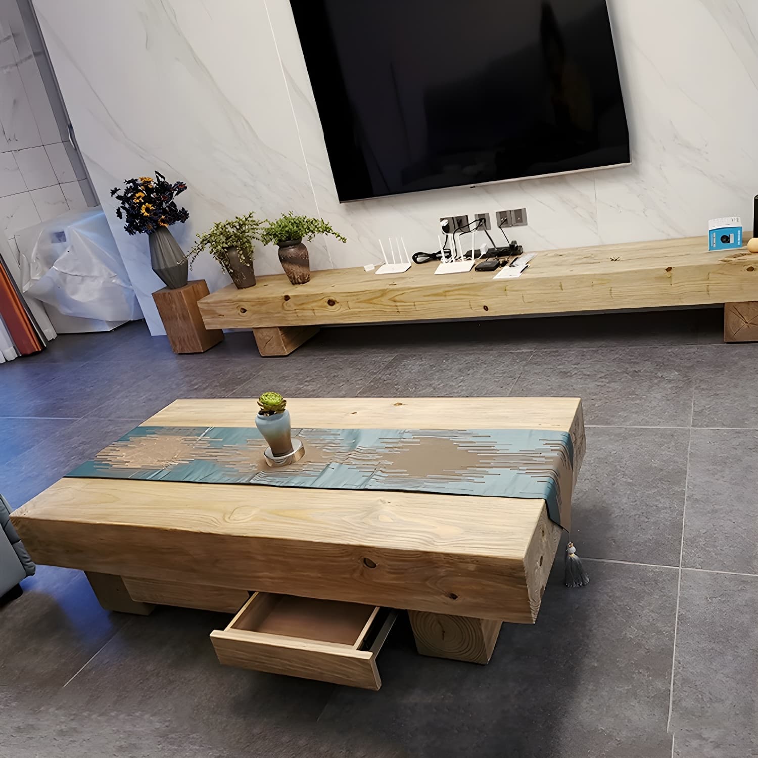 Scandinavian Natural TV Stand Console in Pine Wood - 15.7" H - image 4