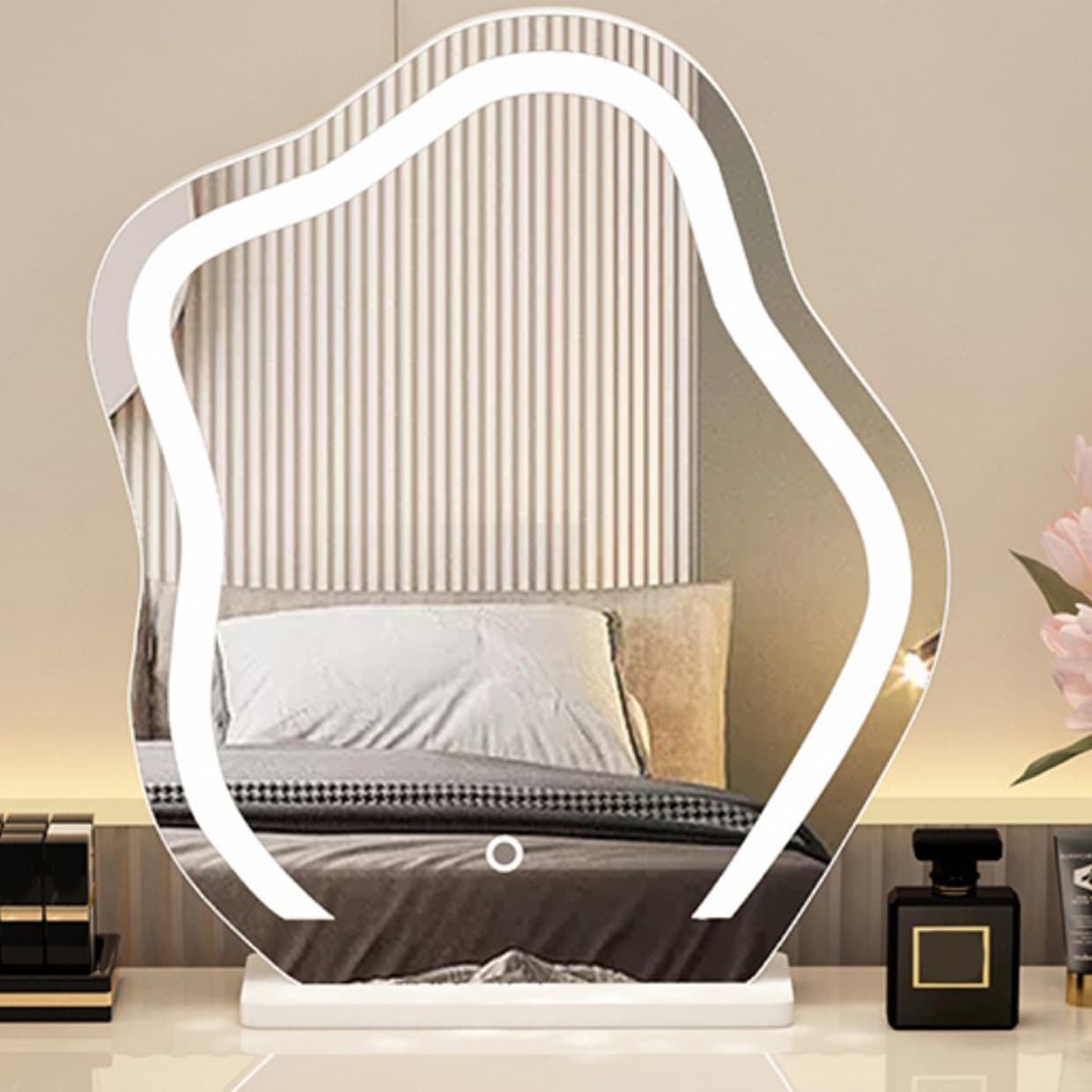 Contemporary Lighted Mirror Makeup Vanity Desk in Wood Vanity Dressing Table Set - image 8