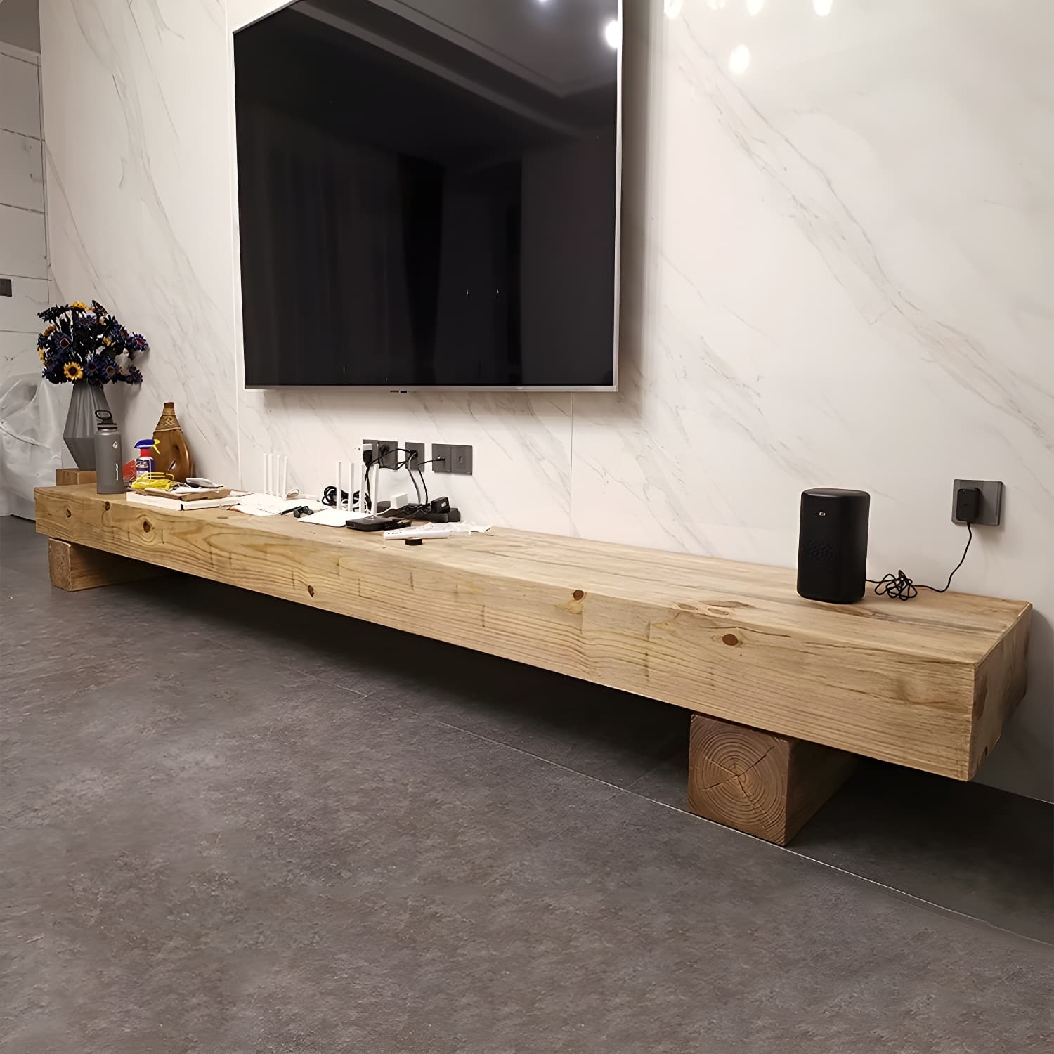 Scandinavian Natural TV Stand Console in Pine Wood - 15.7" H - image 11