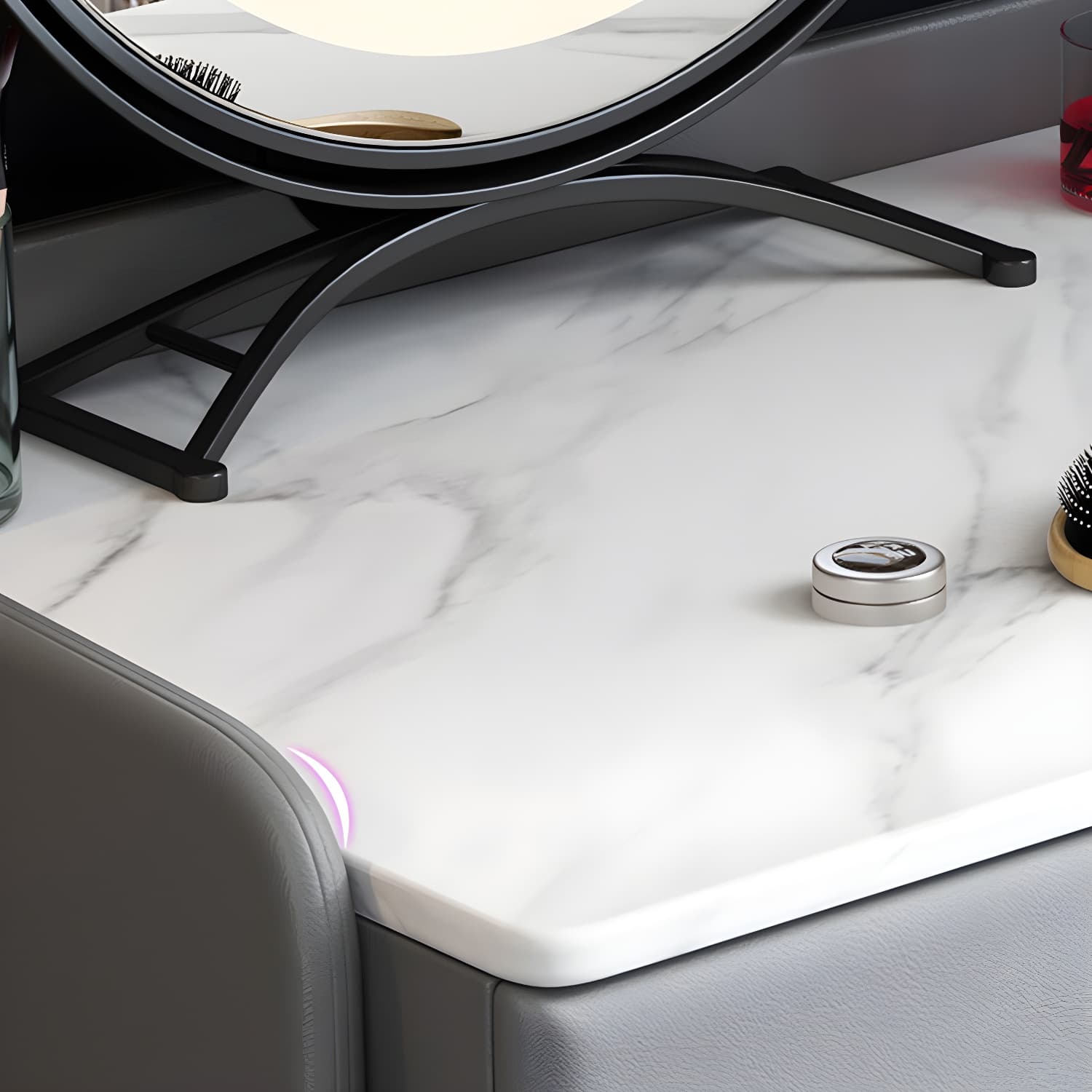 Contemporary Make-up Vanity with Stone Top and Metal Legs for Bedroom - image 11