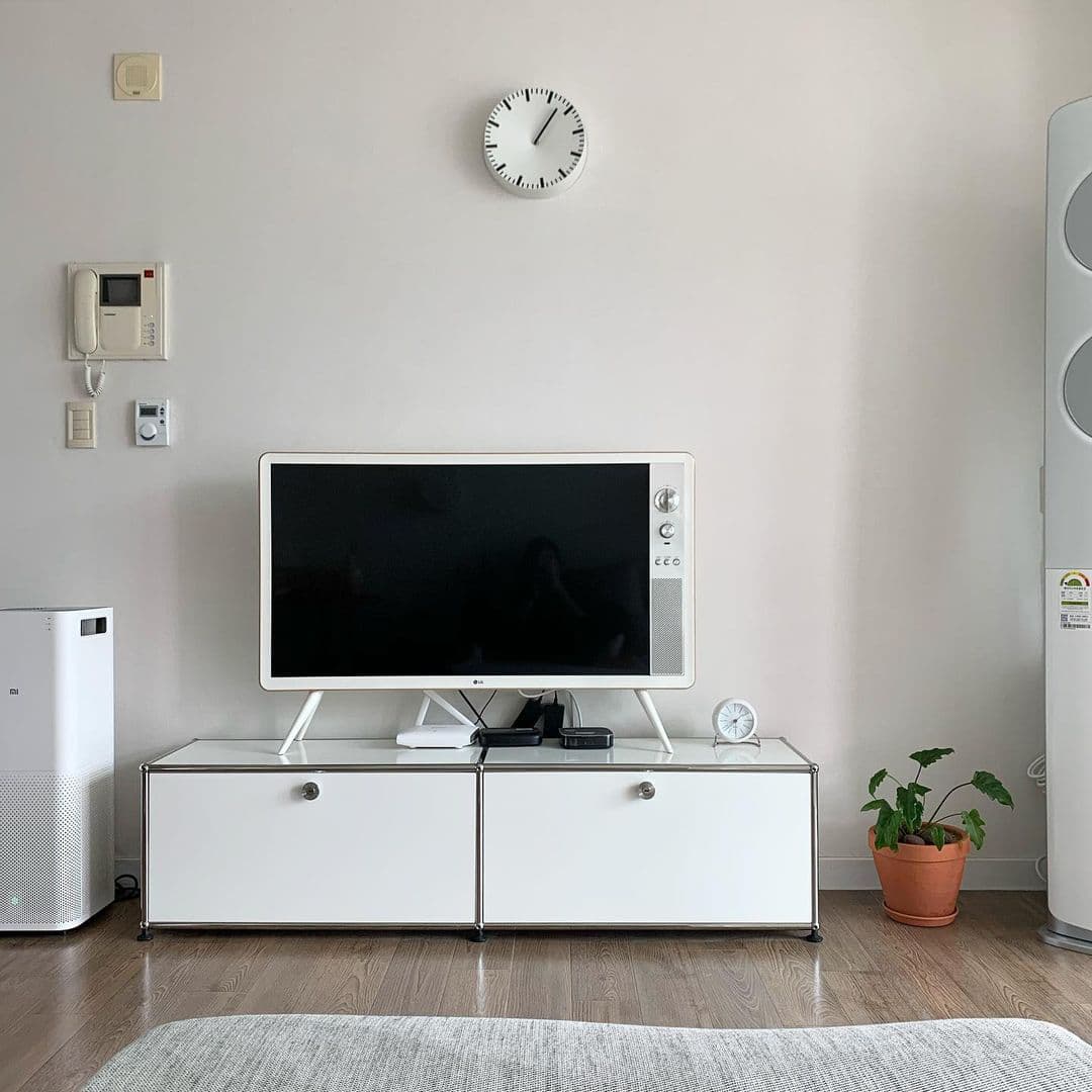 Stainless Steel Sideboard Modern Style Dining Sideboard with Locking Cabinet - image 11