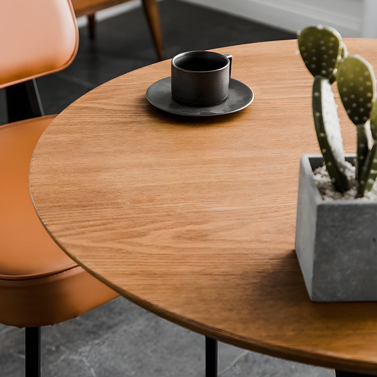 Modern Round Wood Dining Table Tulip Base Home Kitchen Dinner Dining Table - image 7