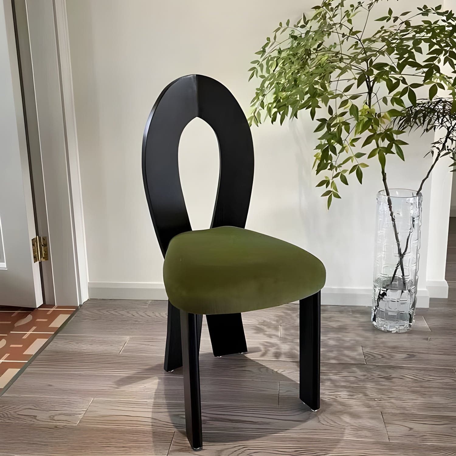 Modern Upholstered Side Chair with Wood Legs in Polyurethane for Kitchen & Dining - image 3