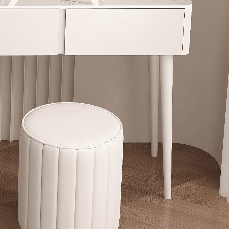 Illuminating Scalable Vanity Set with Adjustable Touch - image 7