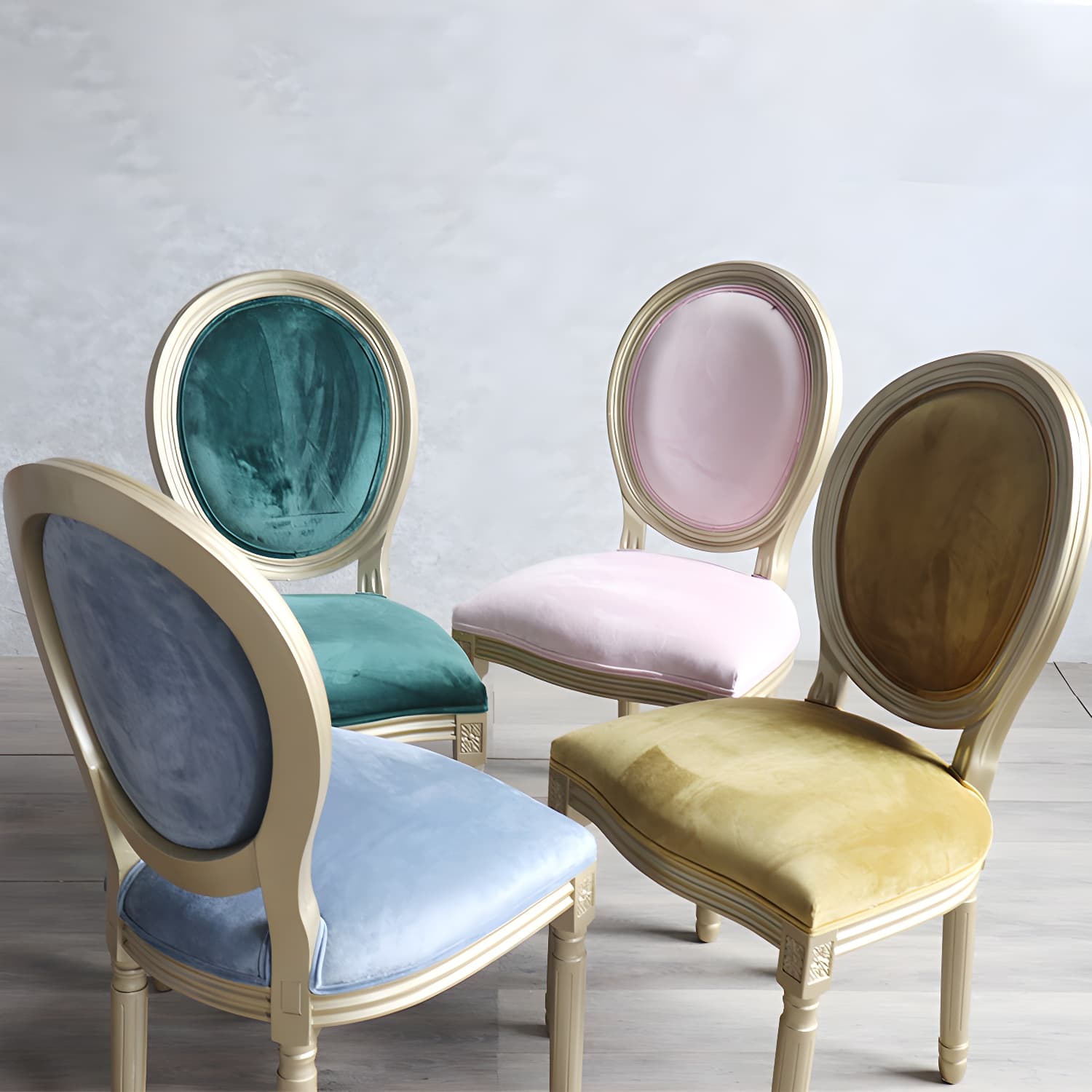 Traditional Velvet Dining Chair 38''H King Louis Back Side Chair with 4 Legs for Restaurant - image 26