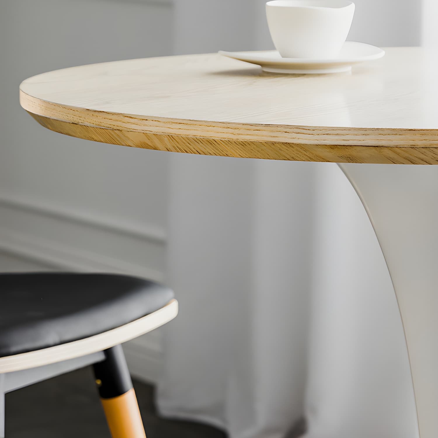 Modern Round Wood Dining Table Tulip Base Home Kitchen Dinner Dining Table - image 10