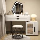 Seating Color Black/White