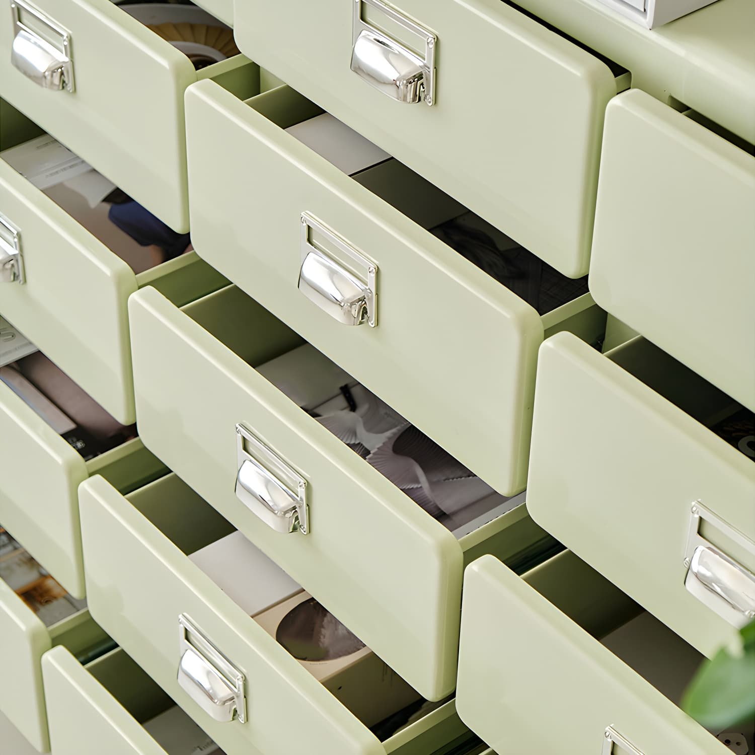 Modern Metal Dresser with Soft-Close Drawers for Bedroom Organization - image 11