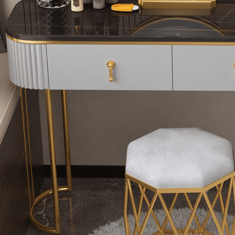 Scalable Vanity Set with Illumination Light and Push-Pull Functionality for Sleeping Quarters, Featuring Adjustable Touch and Brightness - image 10