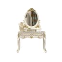 Color White/Gold