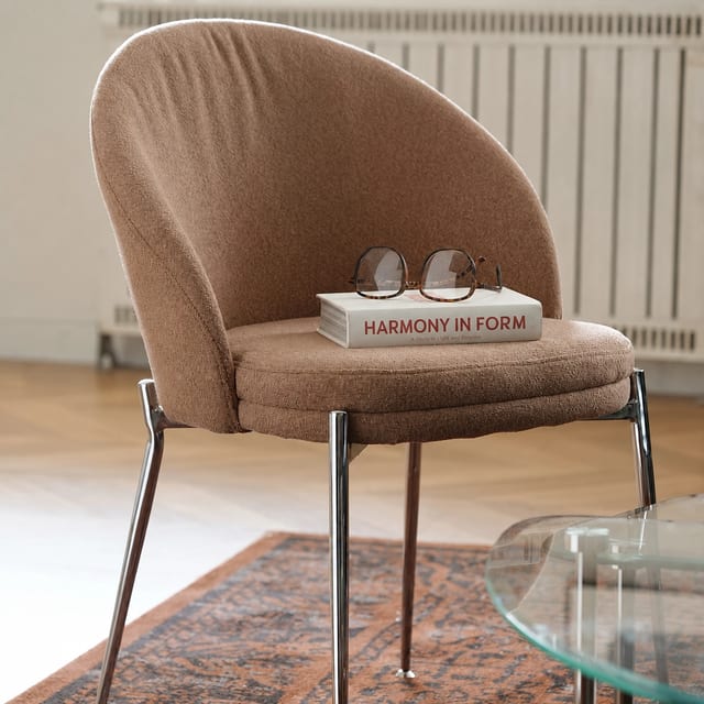 Mid-Century Modern Fabric Dining Chair with Curved Back