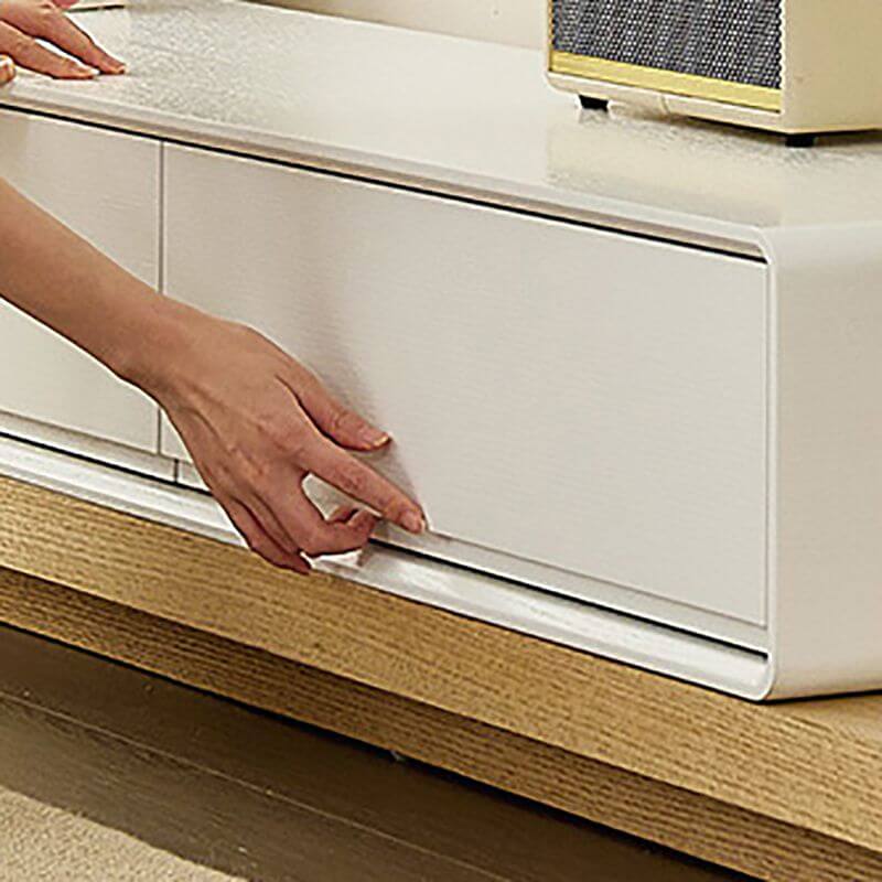 Scandinavian Extendable TV Stand in Solid Wood