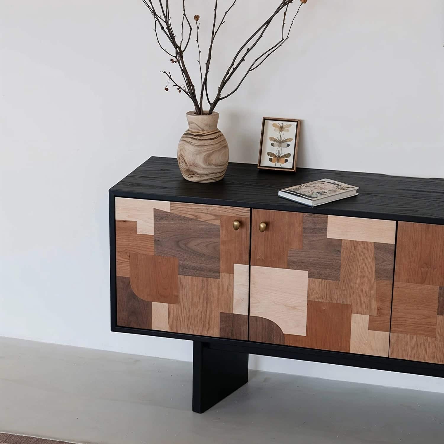 close_up_sideboard_corner_patchwork_solid_wood_doors_decorative_vase.jpg Close-up