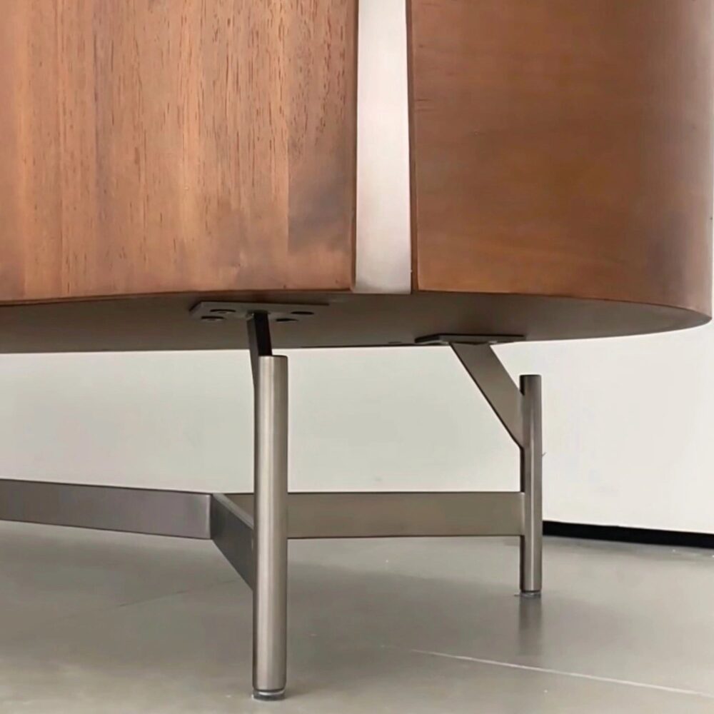 stainless_leg_base_support_modern_luxury_oval_sideboard.jpg Modern luxury oval