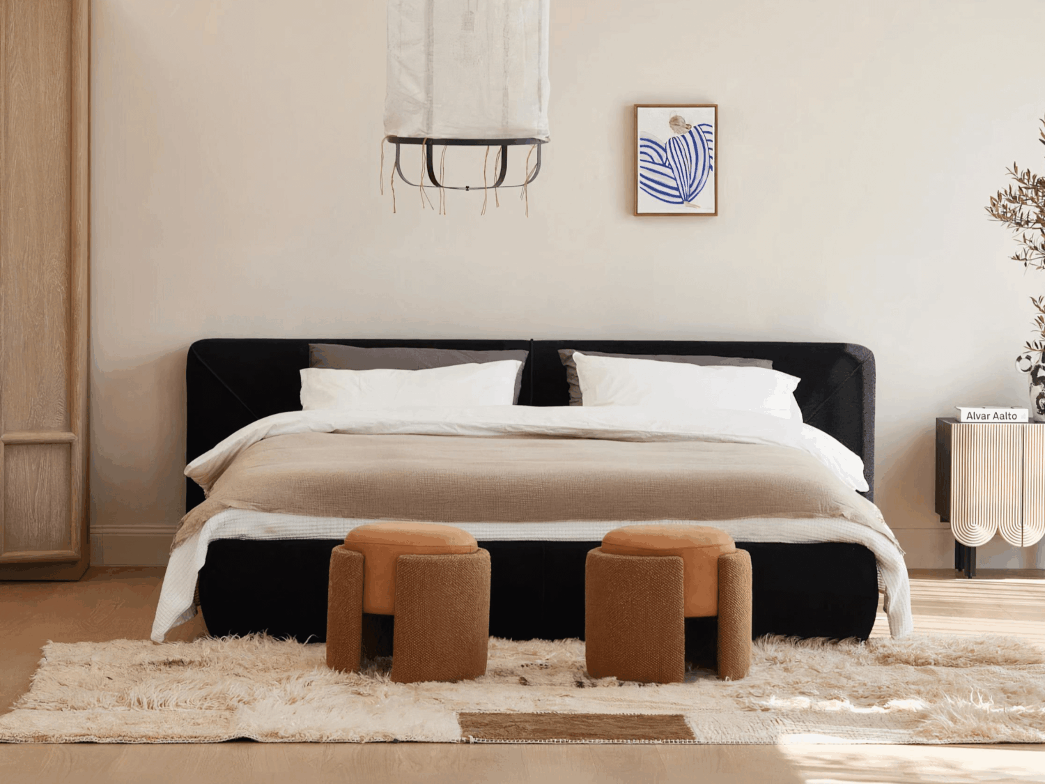 1.png Clean, simple black