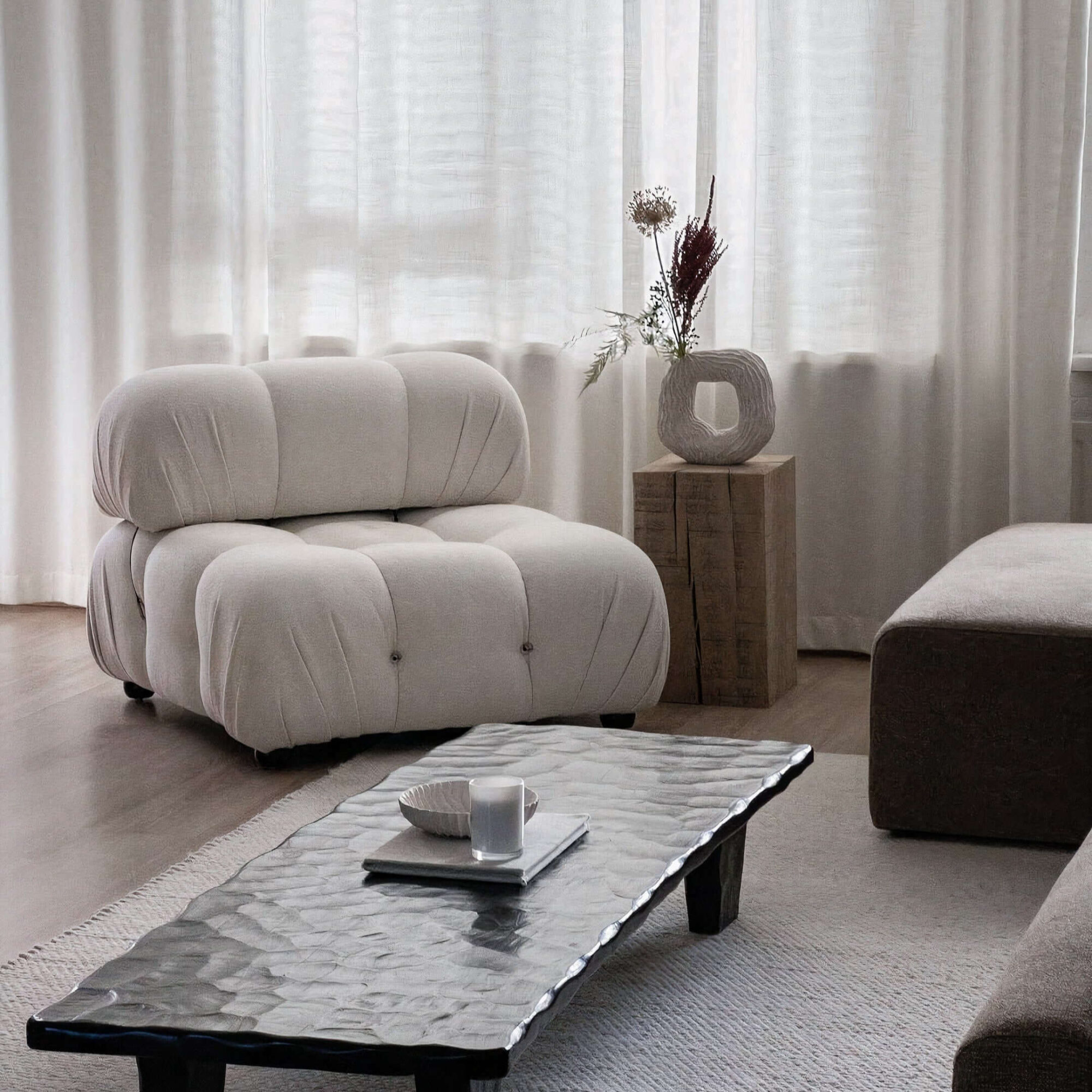 306877400_476380147694213_1925830302966744766_n_auto_x2_toned_light_ai_1_2.jpg Luxurious velvet ANAYA