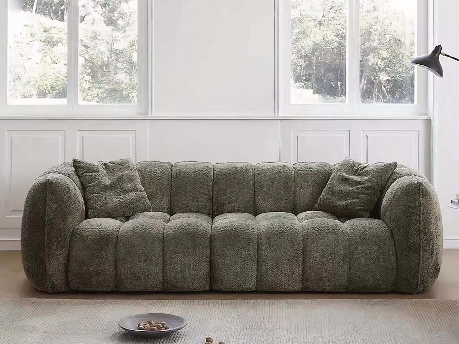 Lorenzo Sofa with plush