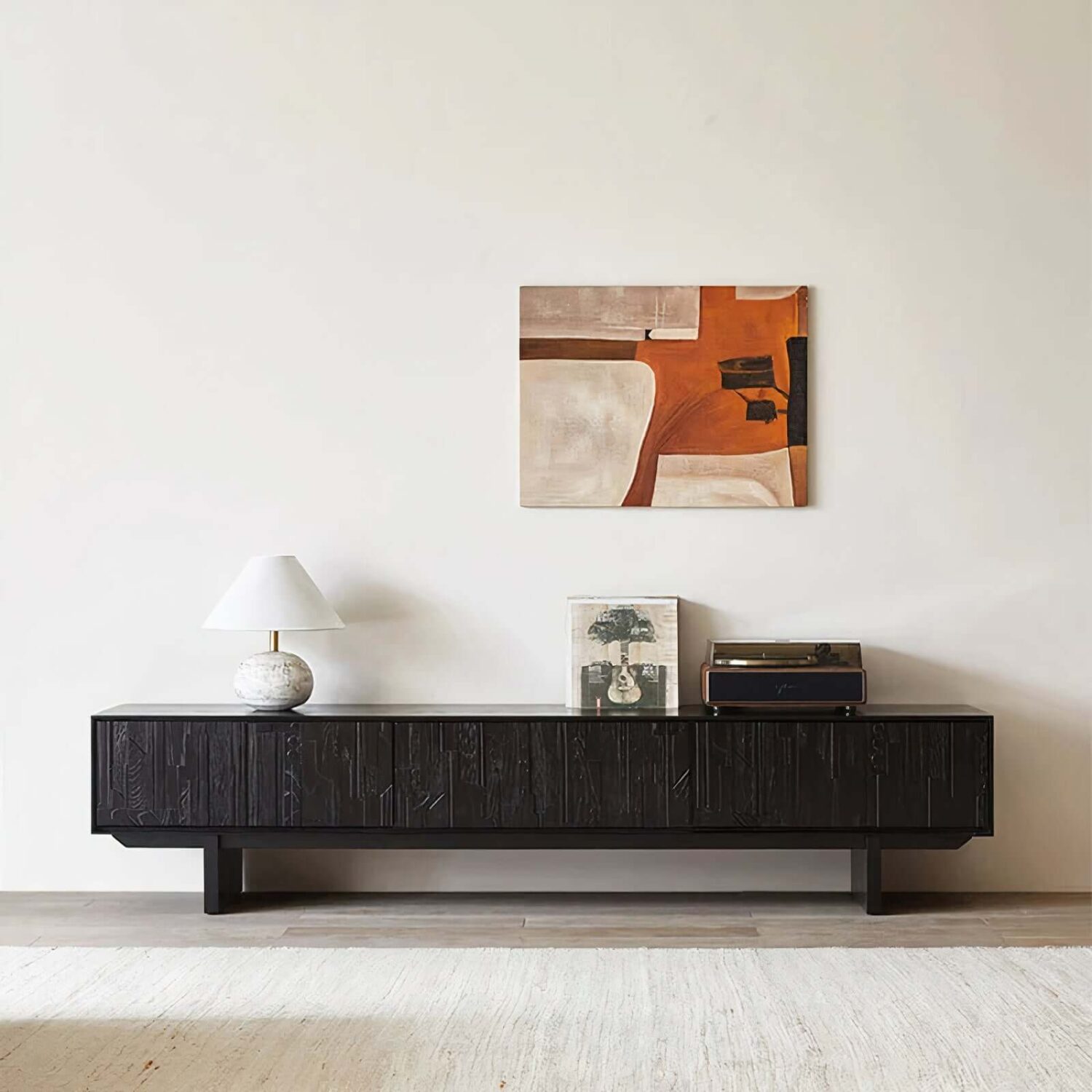 Luca Cabinet: low,
