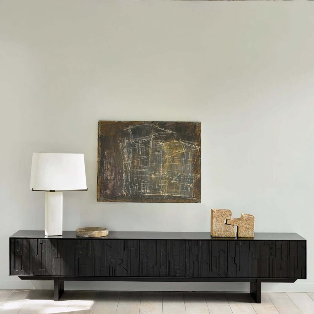 Low, elongated Luca cabinet