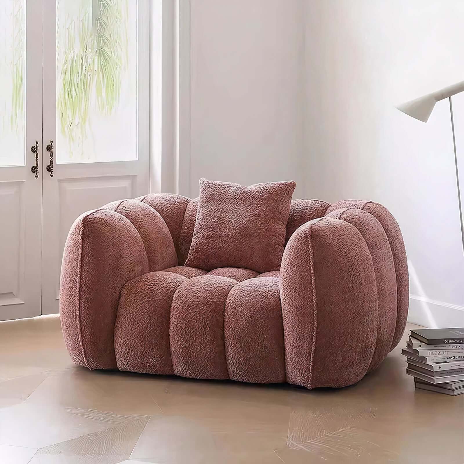 H46a914002a5c4562b833d337ff6a7ad1w_LE_auto_x2_daf4b105-df5e-42ad-a405-b10c6ddf58f0.jpg Lorenzo Sofa,