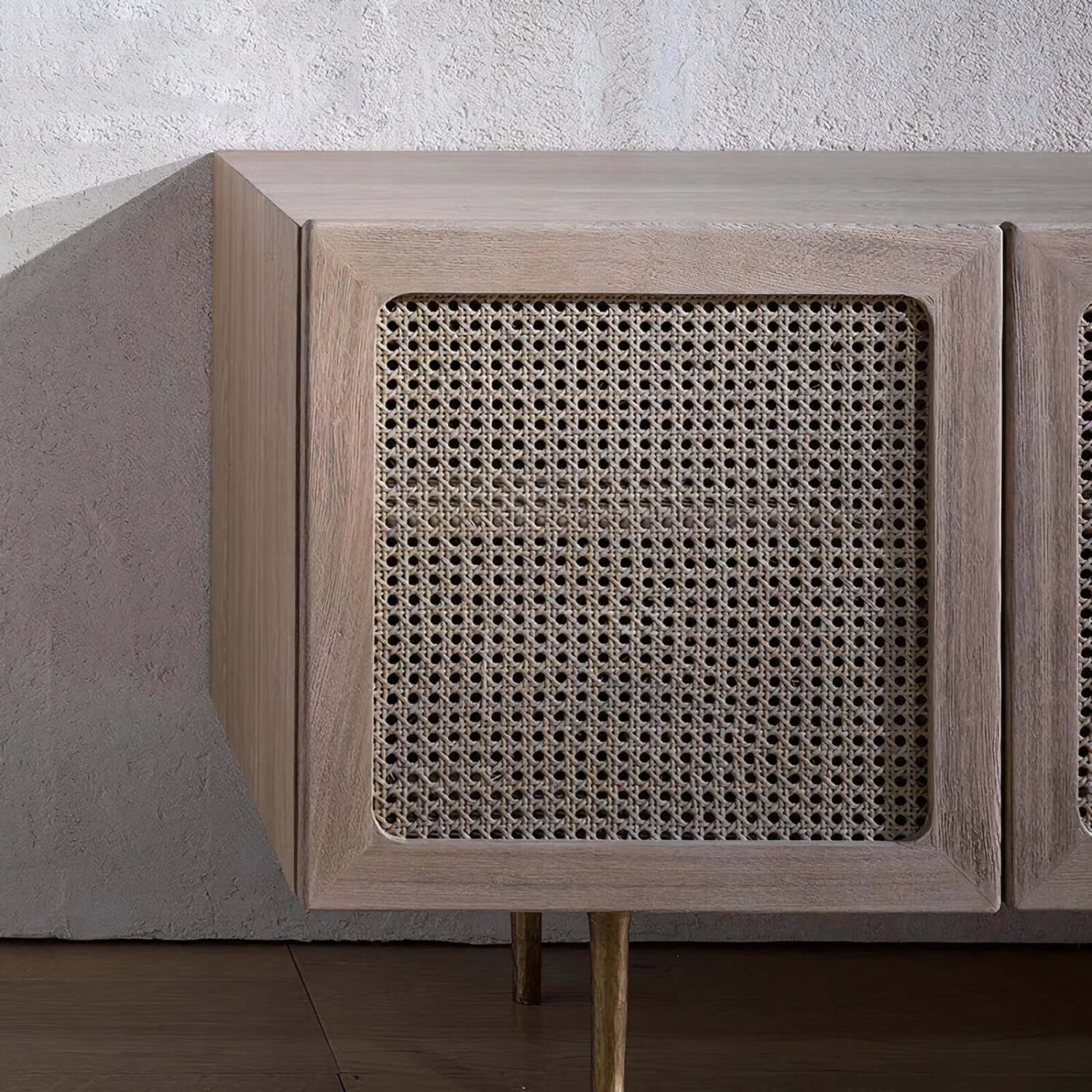 H4d31b6b8811449a3b1574d07c113e0716_auto_x2_817bda51-501f-4e79-8b6d-e4c536d706d0.jpg Rattan Nia Cabinet