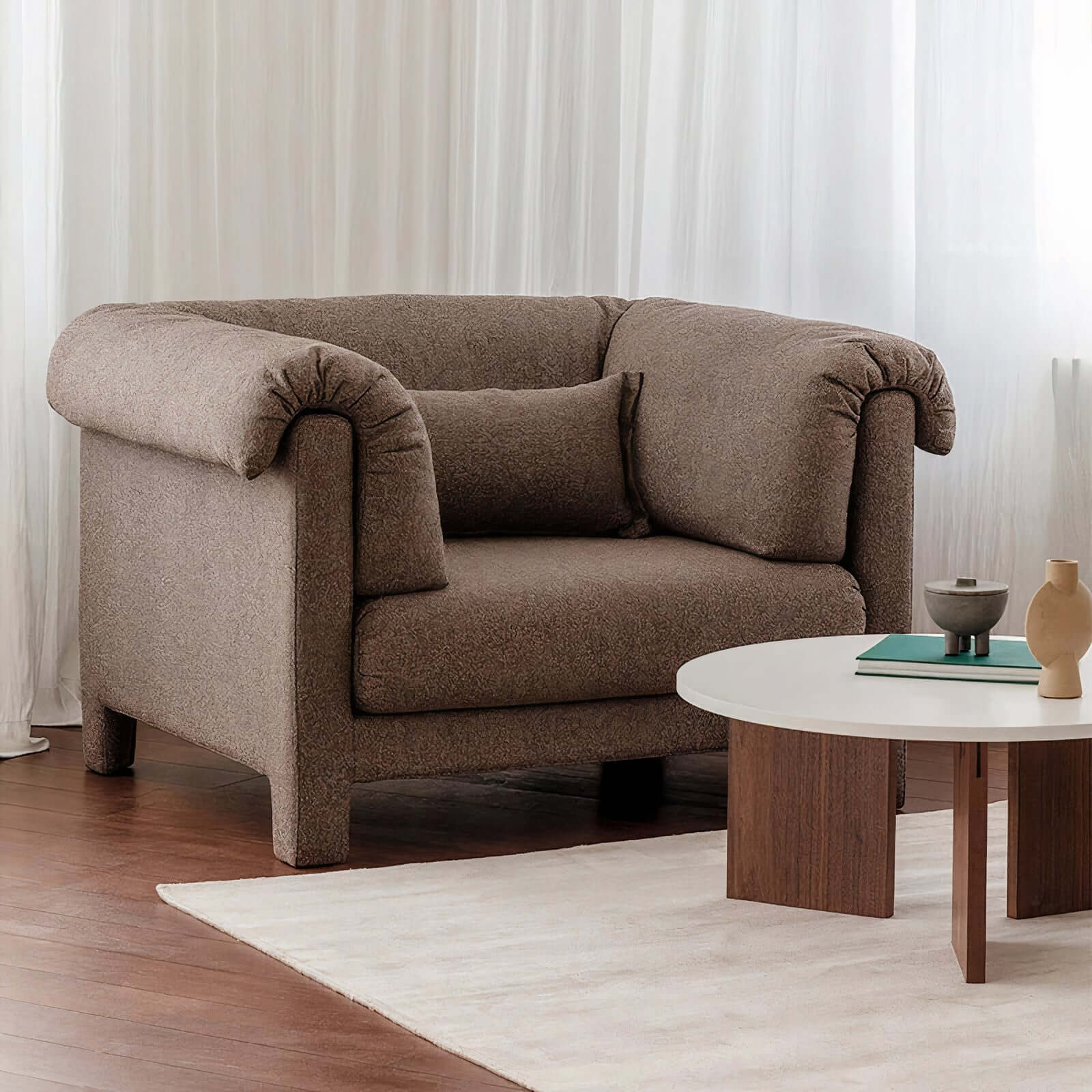 H500a9f56393d4cf3a9e4f11565a355206_auto_x2_1fddb4f1-e2bb-4b87-8028-ddb25467b7fa.jpg Rowan Sofa with
