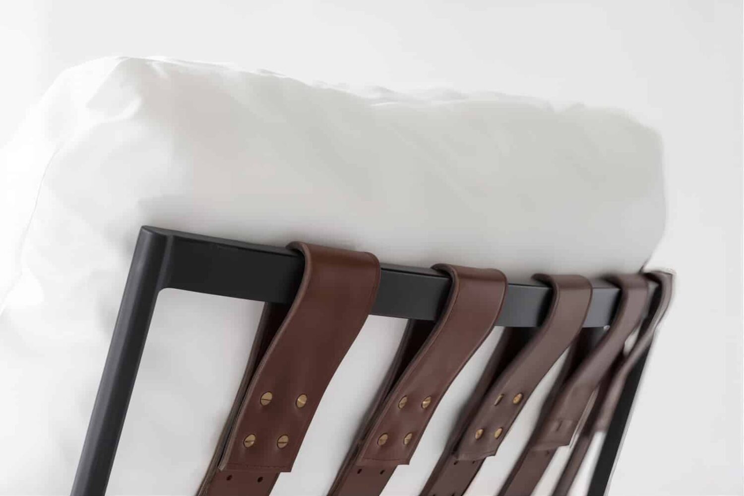 H53de8a8c35ee4dfabbf2cc5a117441bf2_LE_upscale_balanced_x2_ef8e1fba-61eb-4dc8-bedd-0760837e934d.jpg Sigrid Chair with