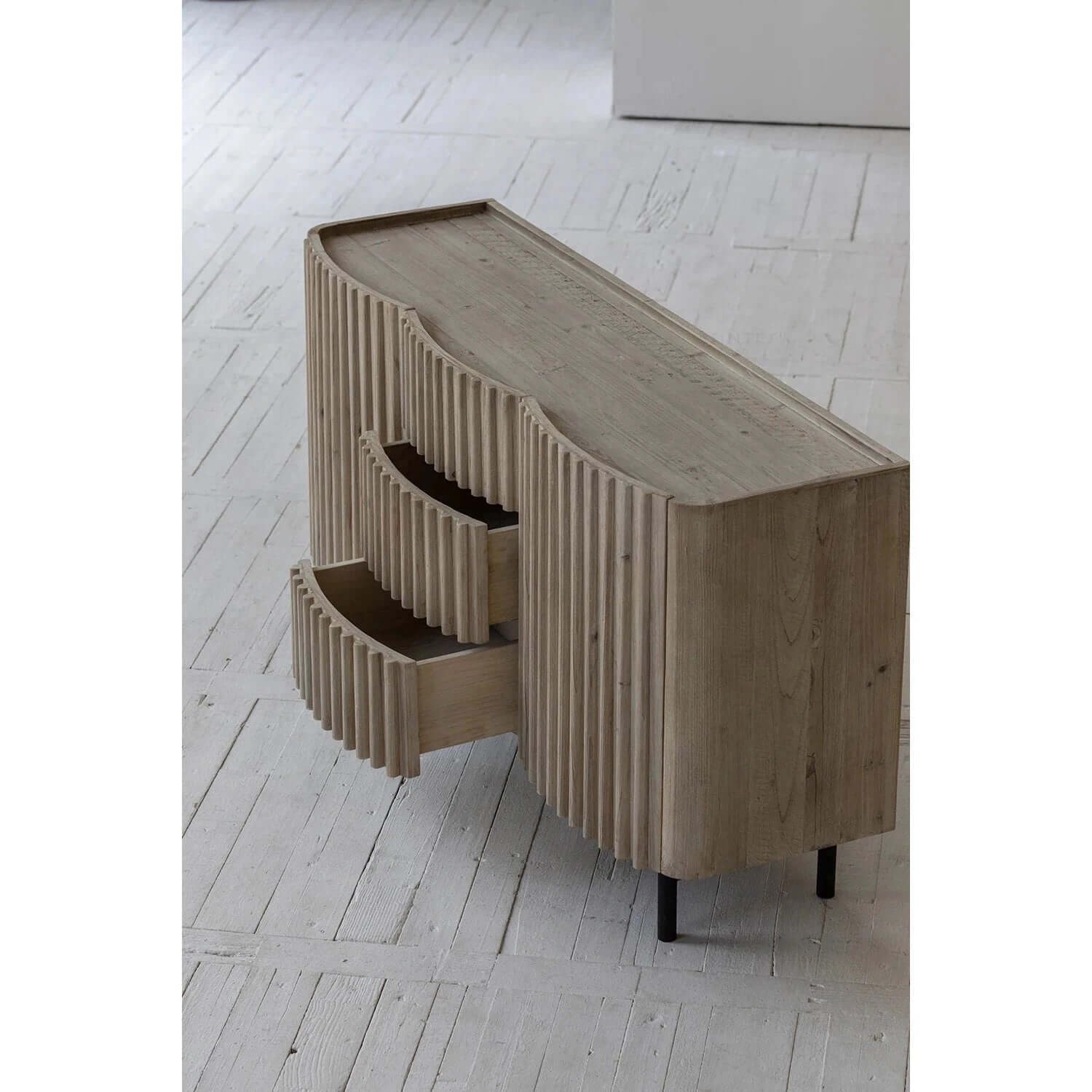 Hcd63fd1ae83b4a30a6266fc1e9945ee87.jpg Renzo Cabinet