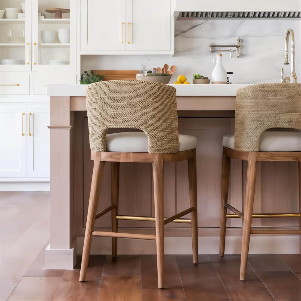 Hecb8965b8a4f4dc0a600375c1f6f207a0_LE_upscale_balanced_x2_6c6caa33-8d8c-4912-9756-1ee2a6c97455.jpg Margot bar