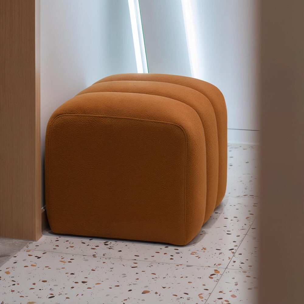 Hfdefb2a88aeb47d187b8186fdde7f69aw_LE_upscale_balanced_x2_392cbfbd-1b9e-492c-bcd1-4e6f4f8ce67b.jpg Burnt orange, green