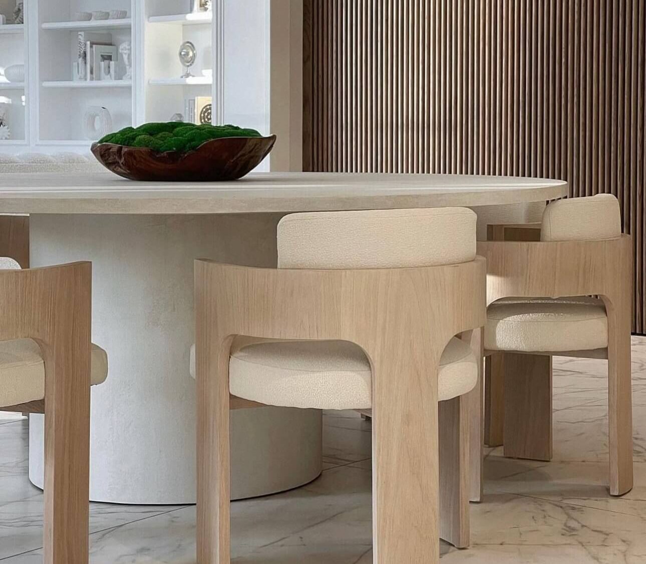 IMG_3559_1.jpg Luxurious Salem chair