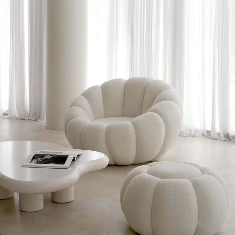 image_3840_1.jpg Cream boucle armchair with