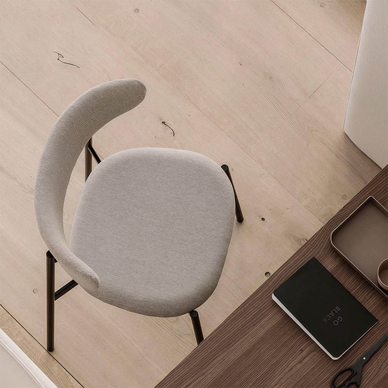 products-H308889b3012c4719ab87dc0326b6c1fbm_750x750_auto_x2_ceeed39e-f839-4446-8d09-c0c3519f189a.jpg Jane velvet dining chair