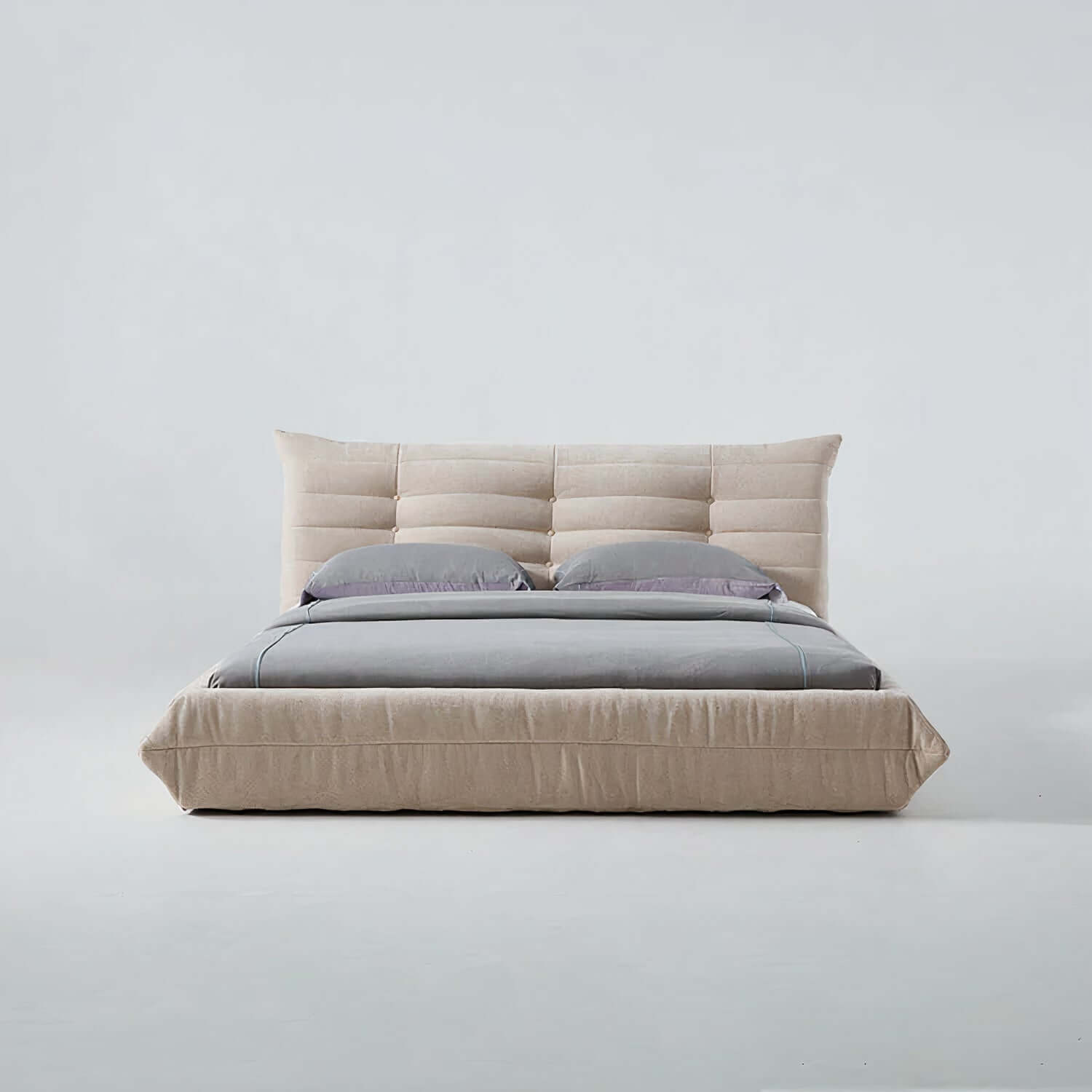 products-H415751f252fe41b0acf7d8e6383e0864V_750x750_auto_x2_1336947e-e233-4966-801c-da42edfe5a70.jpg Stephanie bed