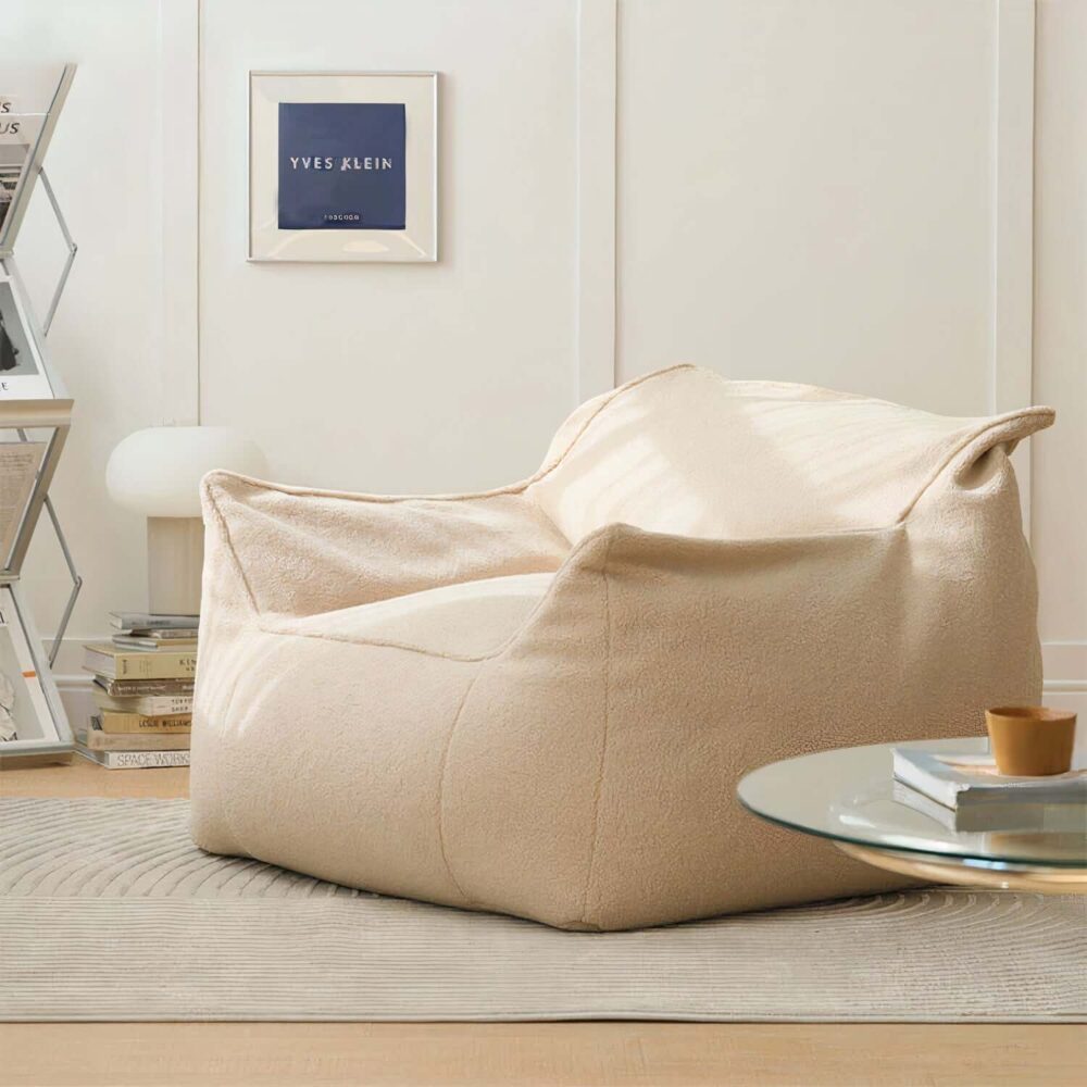 products-H76b9237e59eb42cb89dbdb966acde6cam_750x750_auto_x2_a5305549-3e0b-4349-968d-6be6f15b71da.jpg Modern Bristol chair, rounded