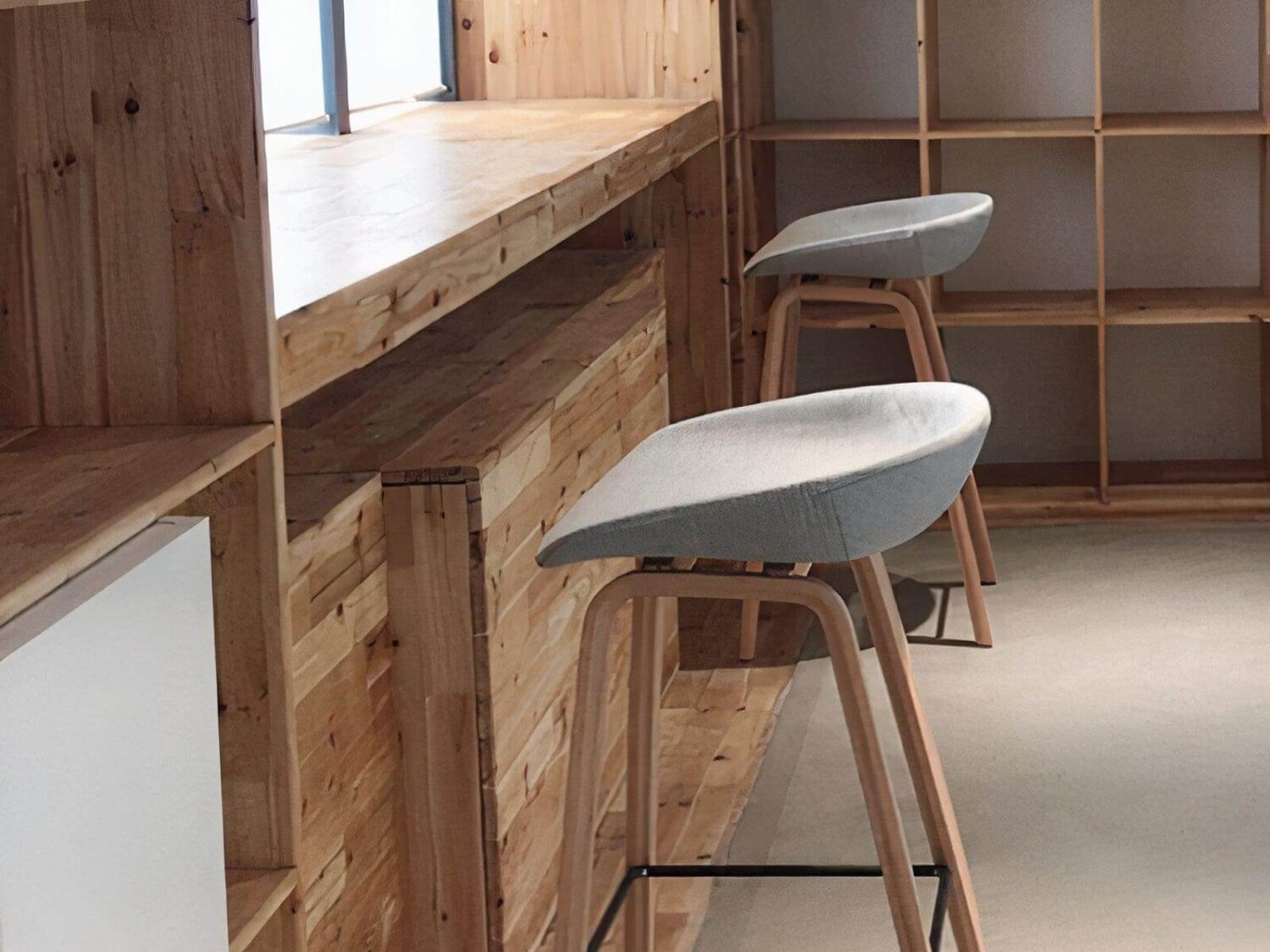 Modern wooden Bria bar