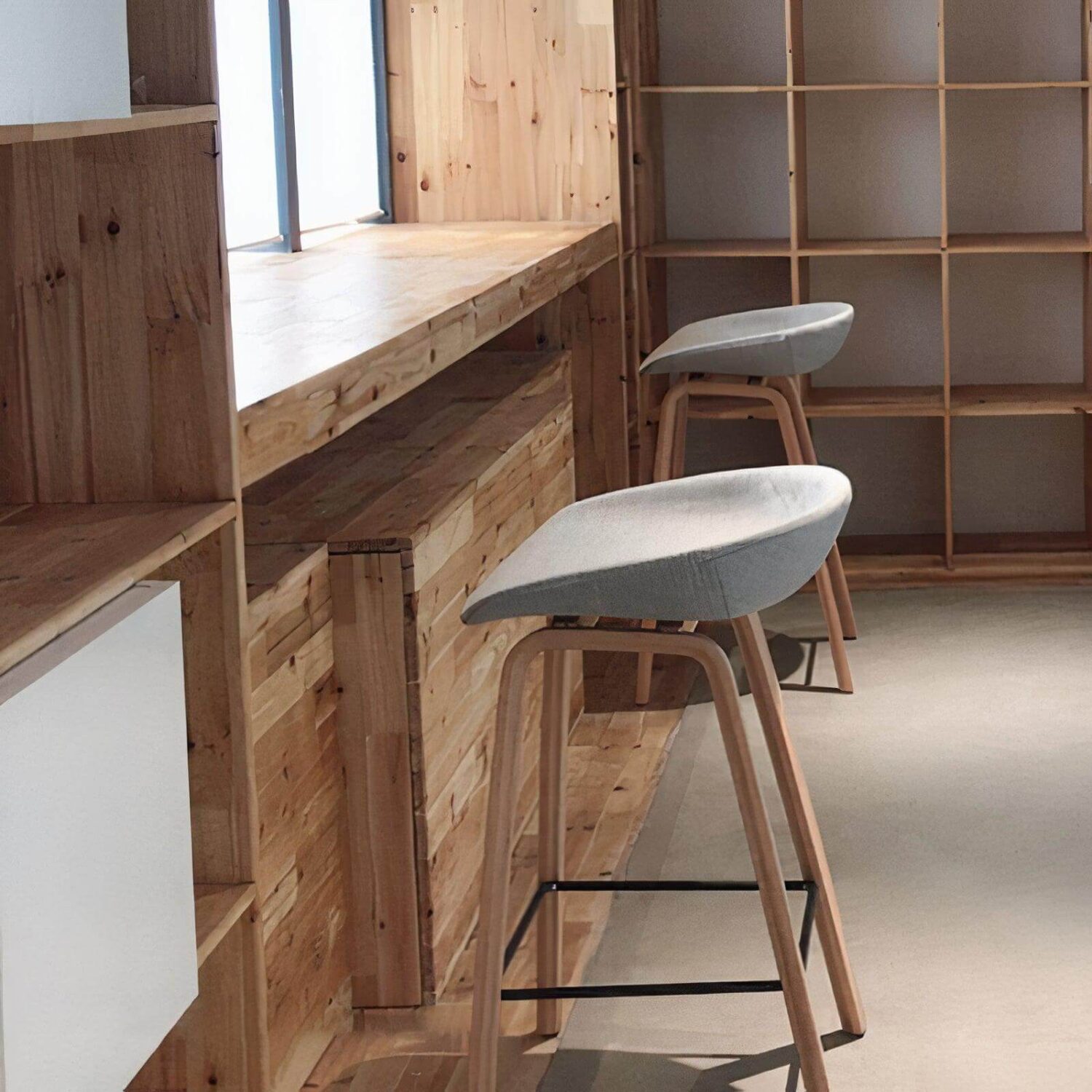 products-product-image-1637929584_800x800_auto_x2_c15b0b16-b4c7-4b4c-868e-68a03d72fb06.jpg Modern wooden Bria bar