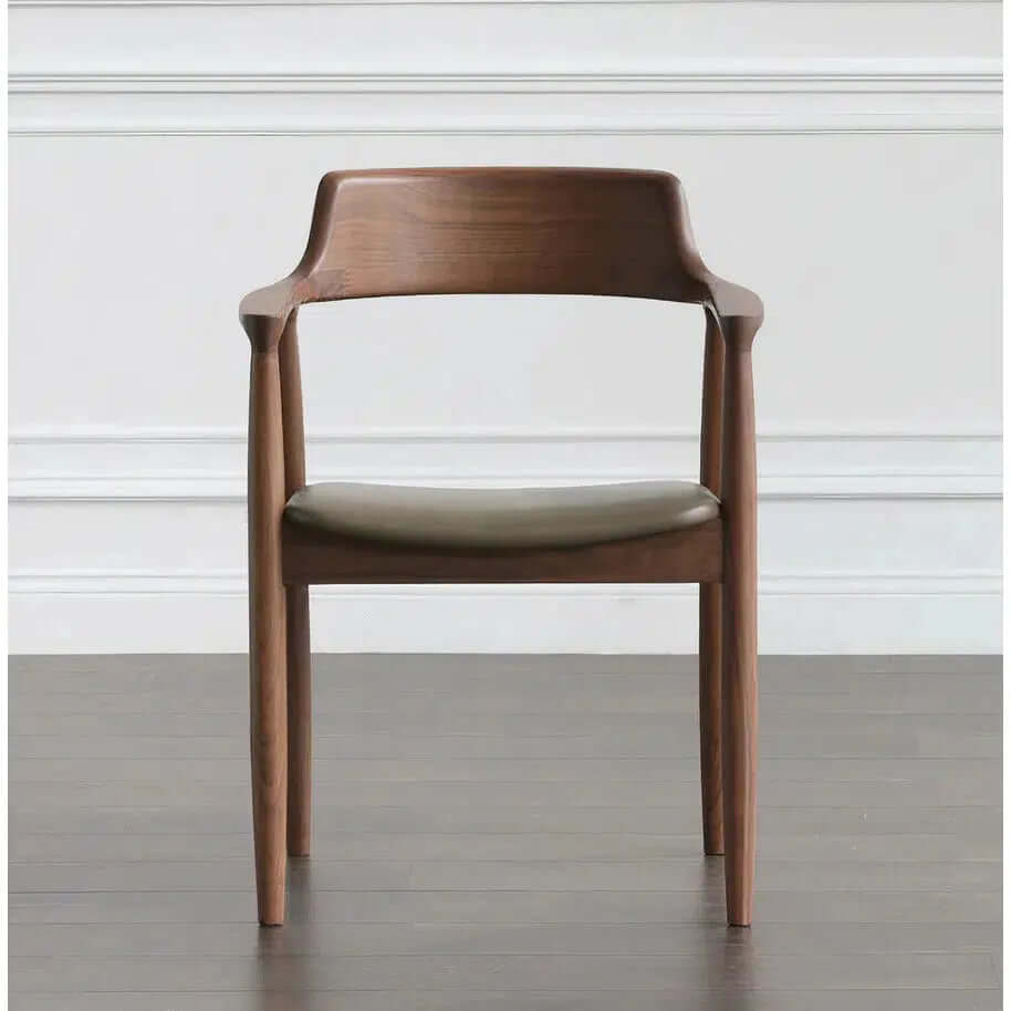 products-product-image-1941118041_750x735_auto_x2_94a34f9b-9822-48ff-9828-bbbda3b7692a.jpg Cynthia chair by