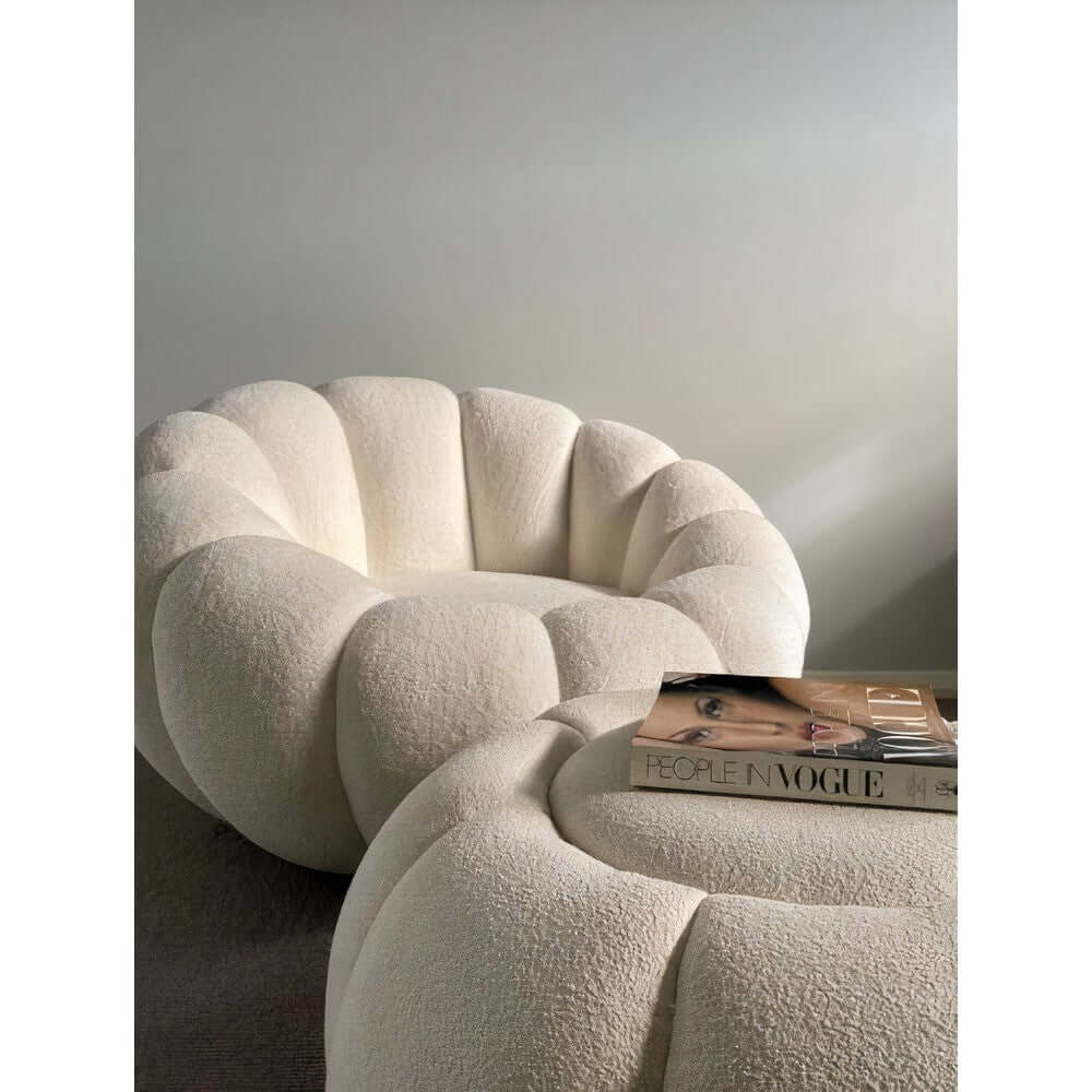 s-l500_LE_auto_x2_1.jpg Cream boucle