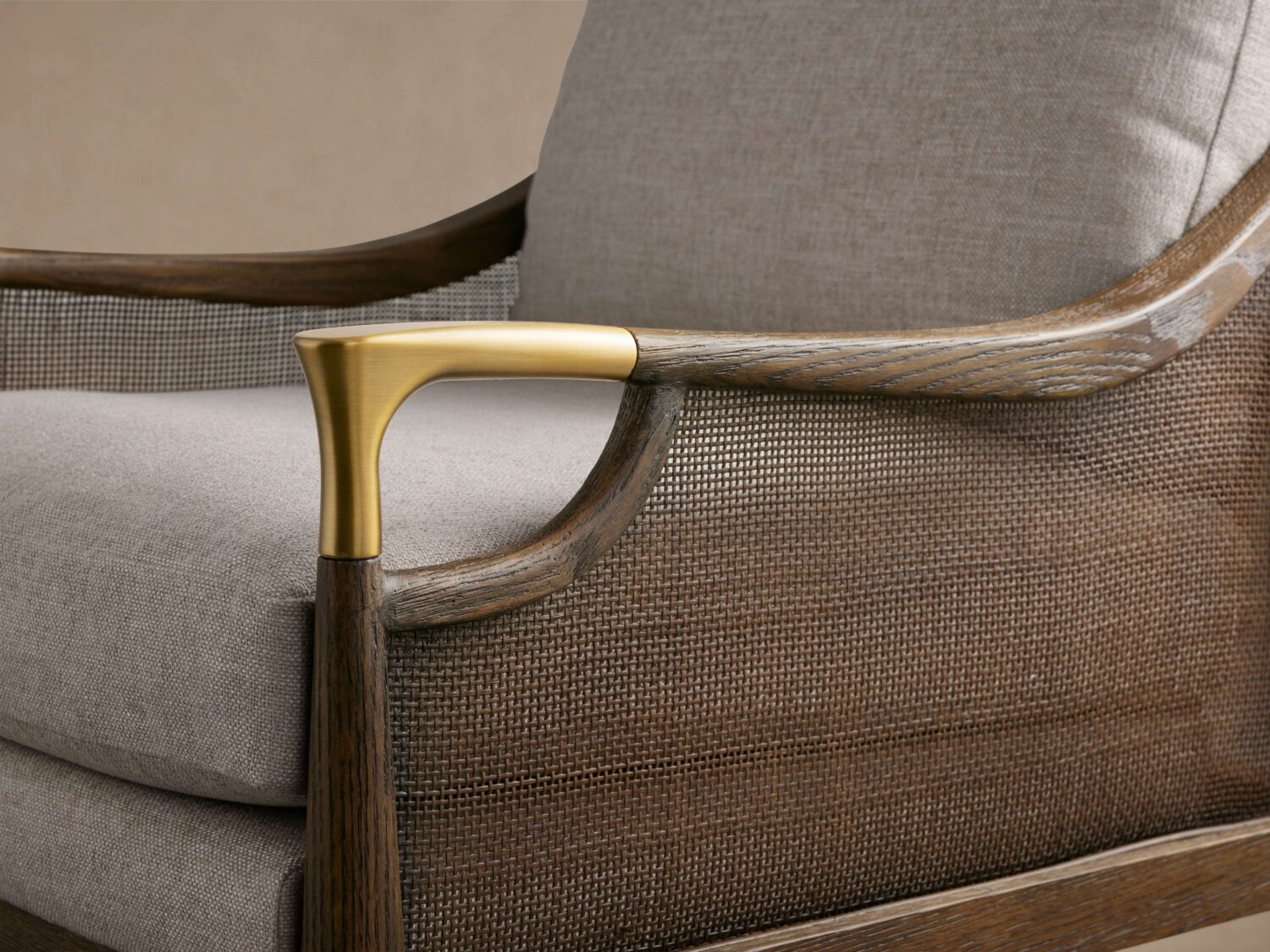 10008CHRWF_CY250604 10008CHRWF CY250604