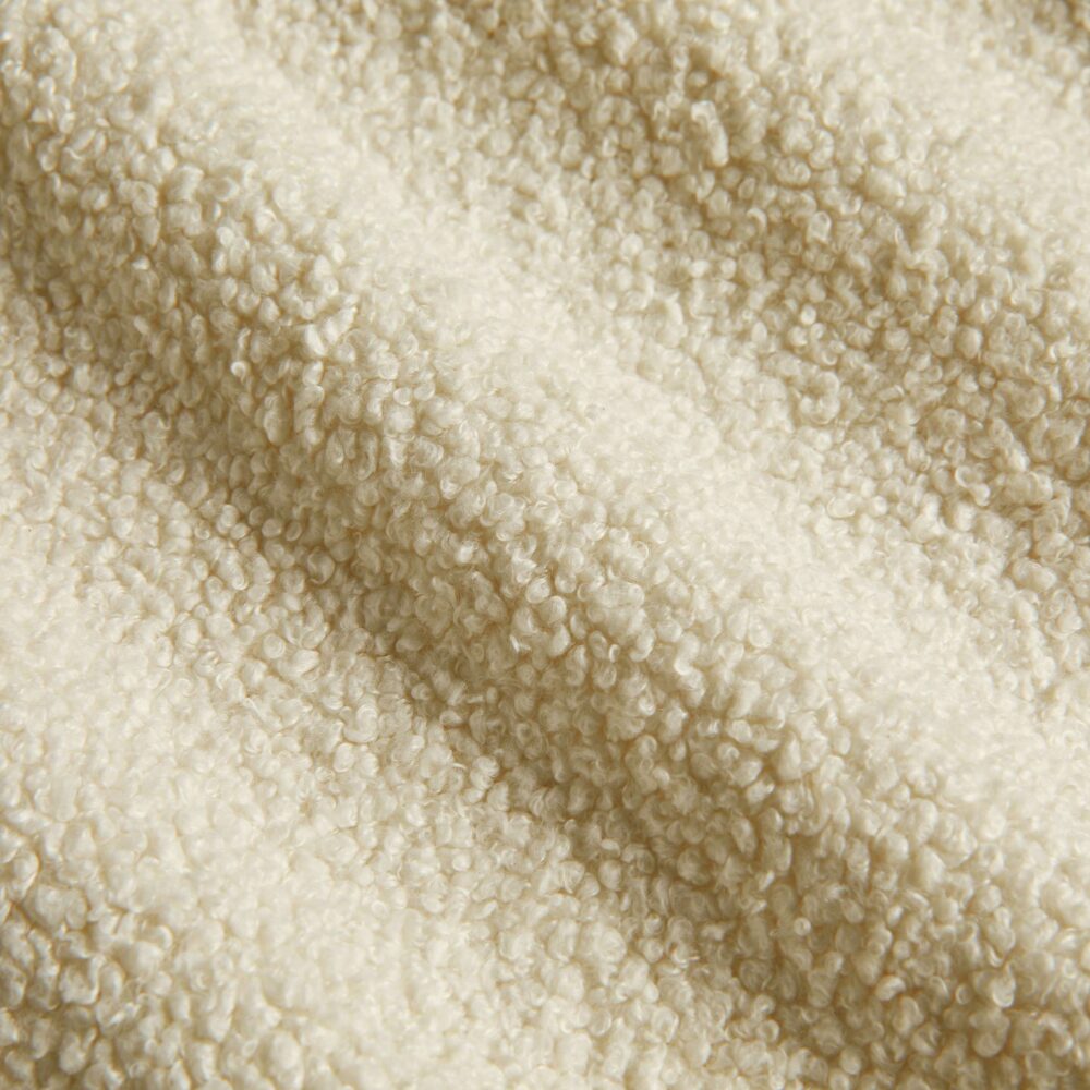 10039CHRTCM_A250609SWATCH 10039CHRTCM A250609SWATCH