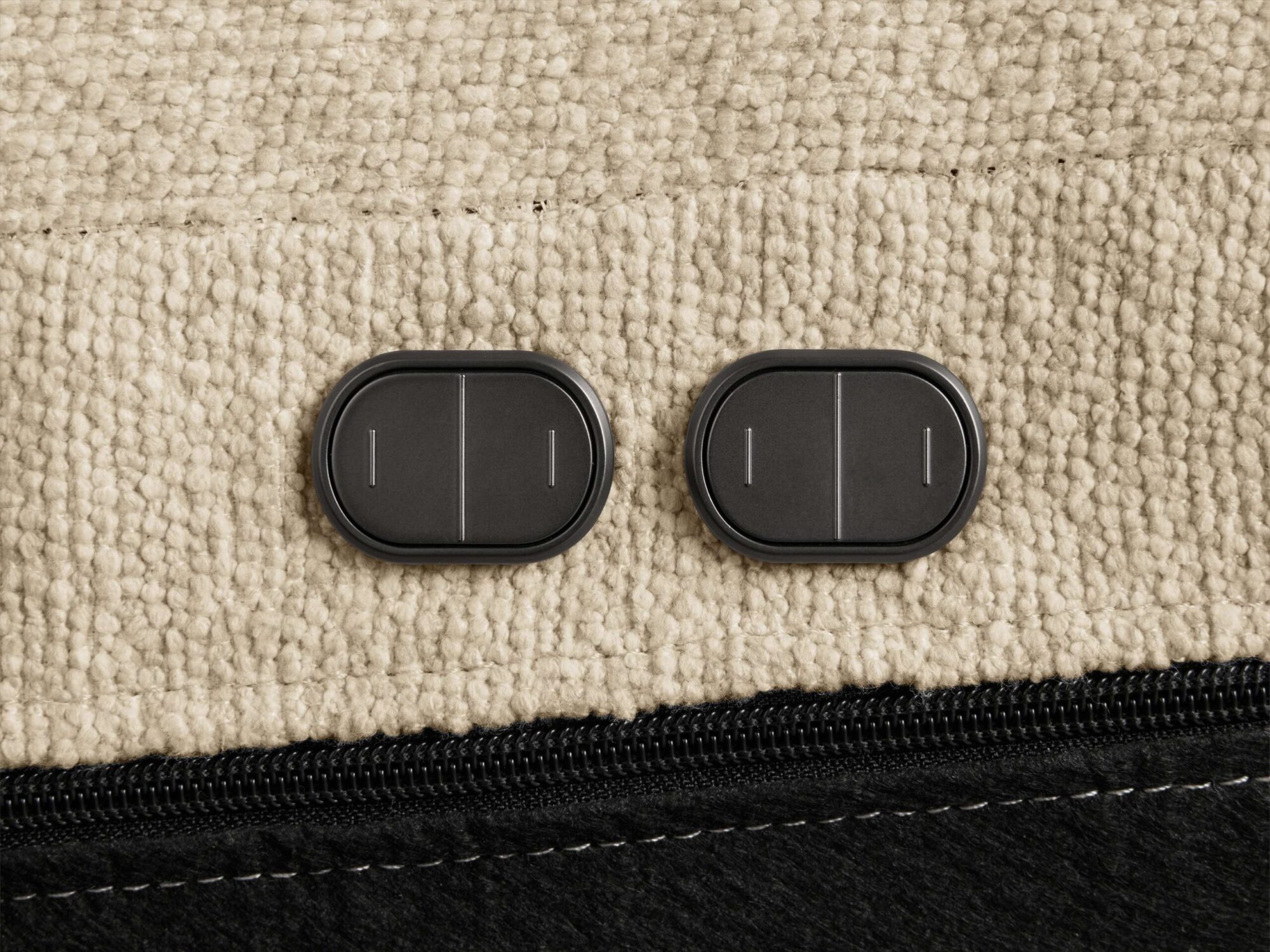 1040102SFPE_DS250820 1040102SFPE DS250820