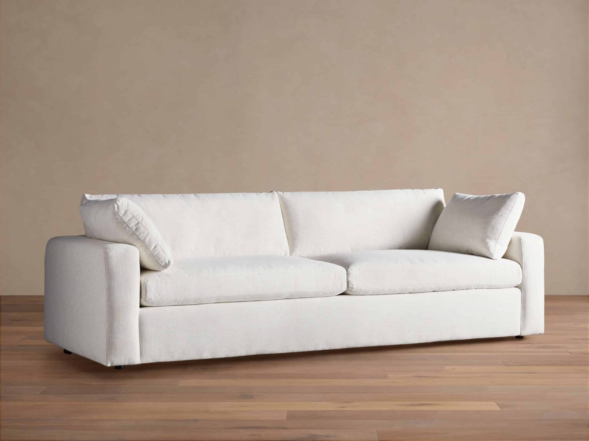 104844LXNSW_A250915 104844LXNSW A250915