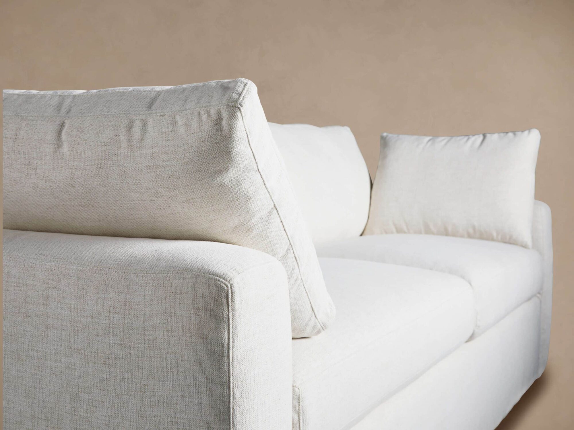 104844LXNSW_T250915 104844LXNSW T250915