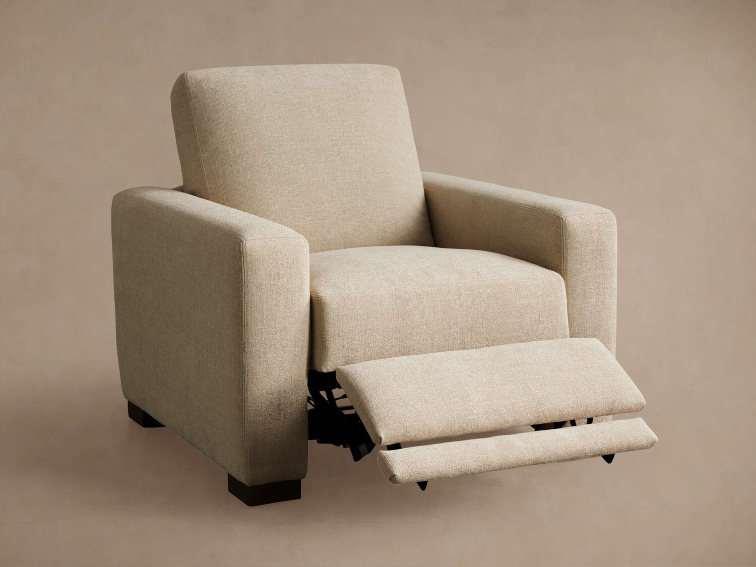 10AR05RCMPD_F251023 10AR05RCMPD F251023