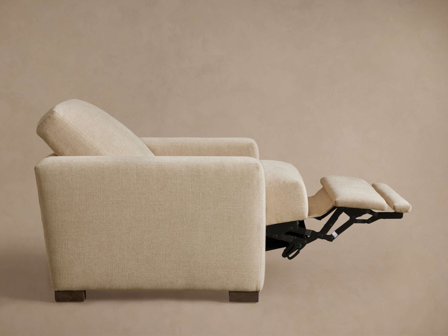 10AR05RCMPD_G251023 10AR05RCMPD G251023