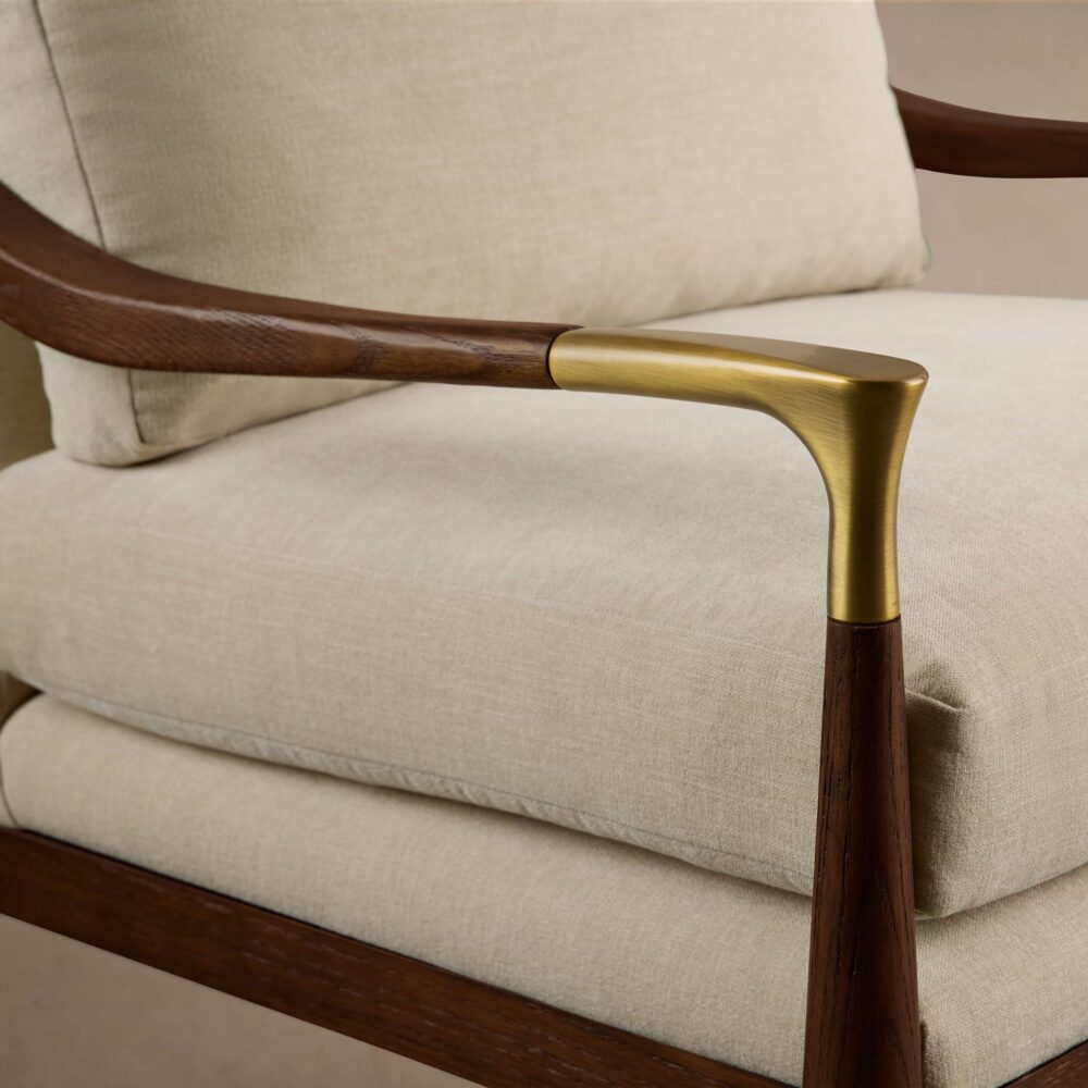 10ARHCHRBC_C251202 10ARHCHRBC C251202