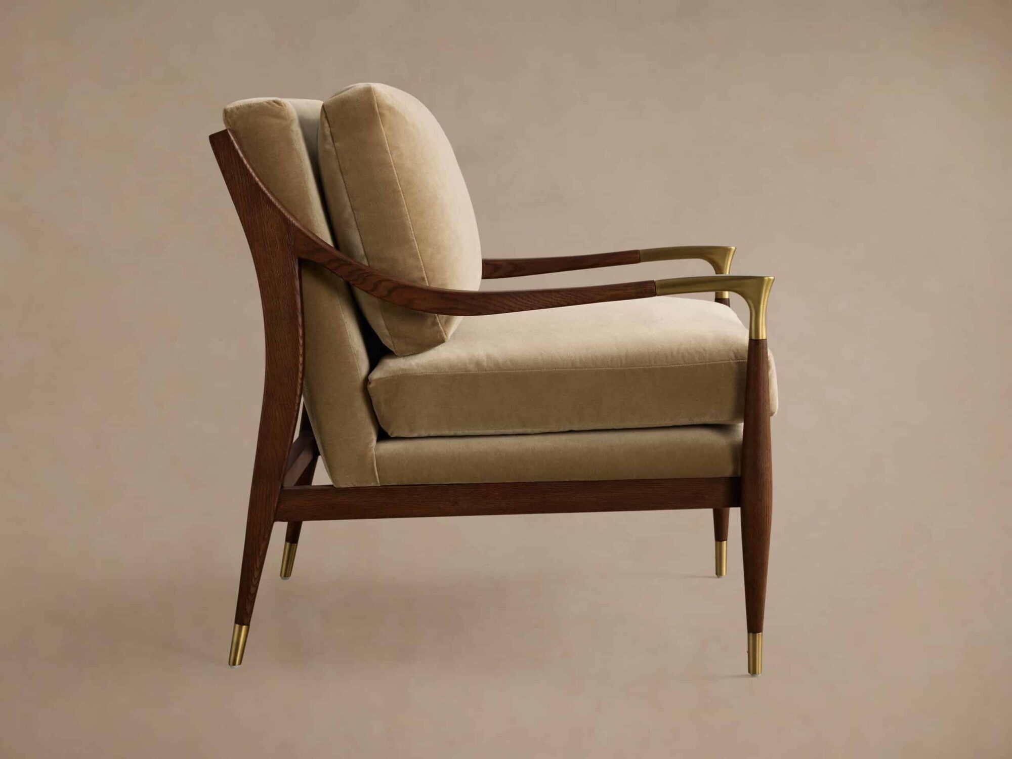 10ARHCHRBT_F251202-1 10ARHCHRBT F251202 1