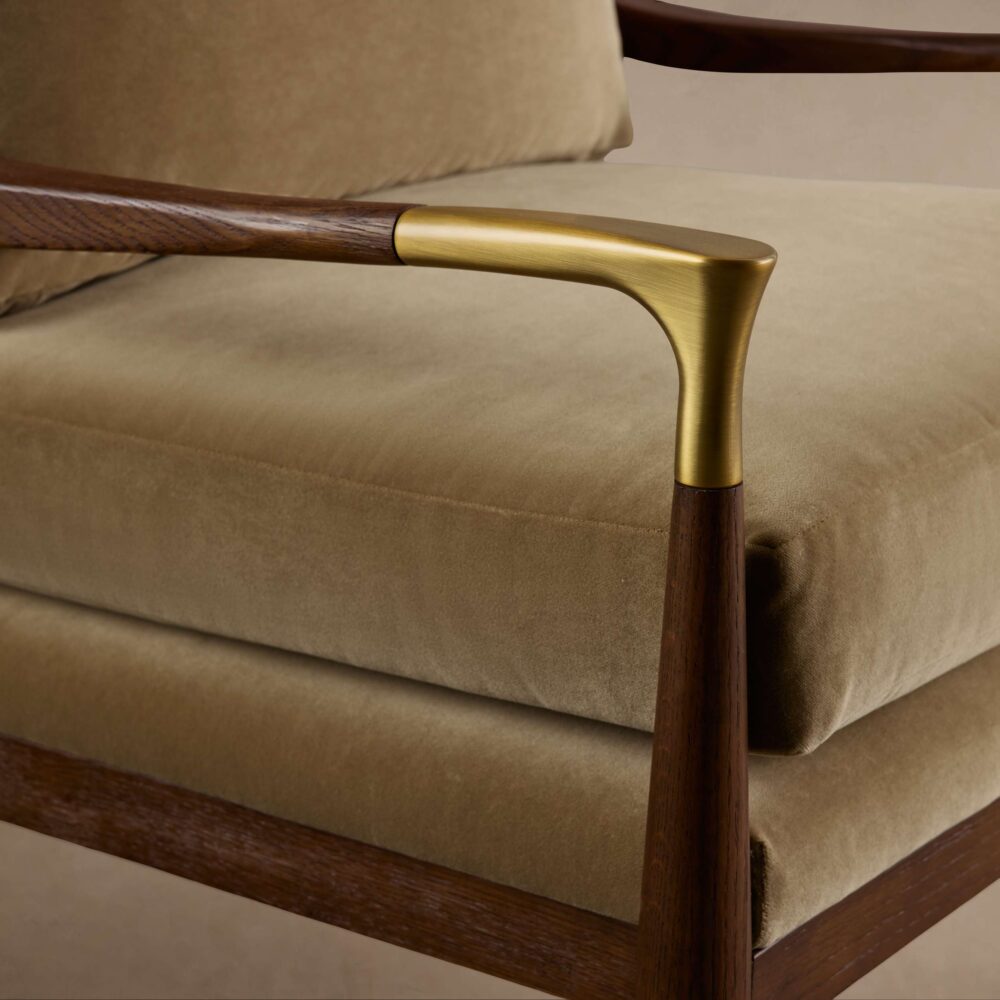 10ARHCHRBT_H251202 10ARHCHRBT H251202