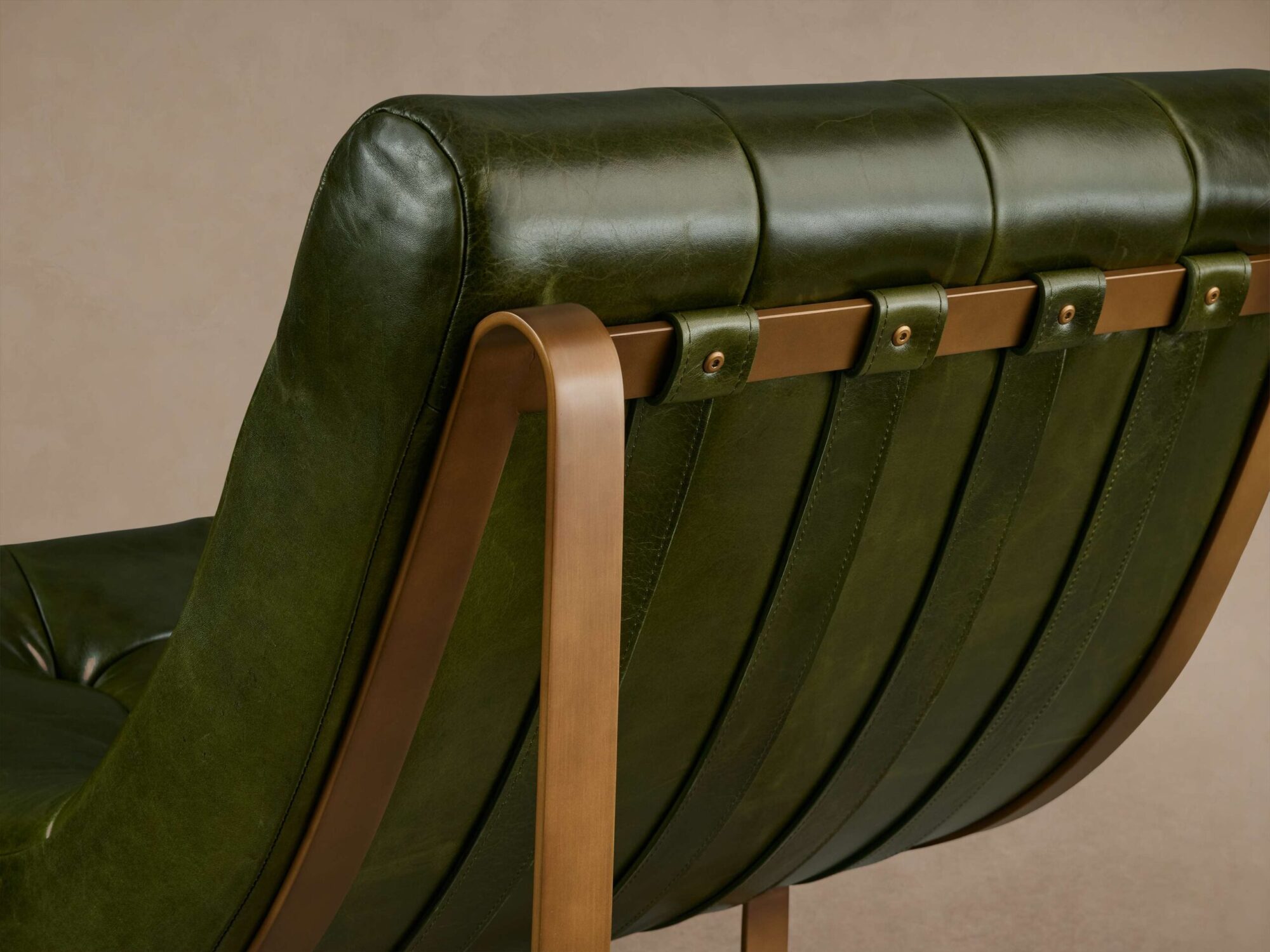 2010CCHRMBP_BX250527 2010CCHRMBP BX250527